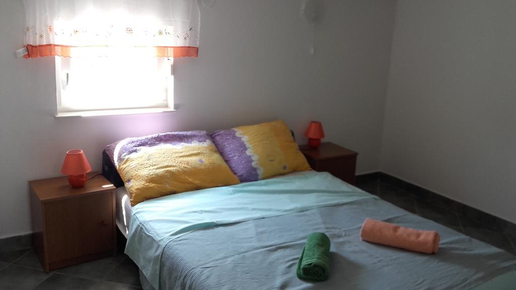 Apartments Aleksandra ราบ ภายนอก รูปภาพ